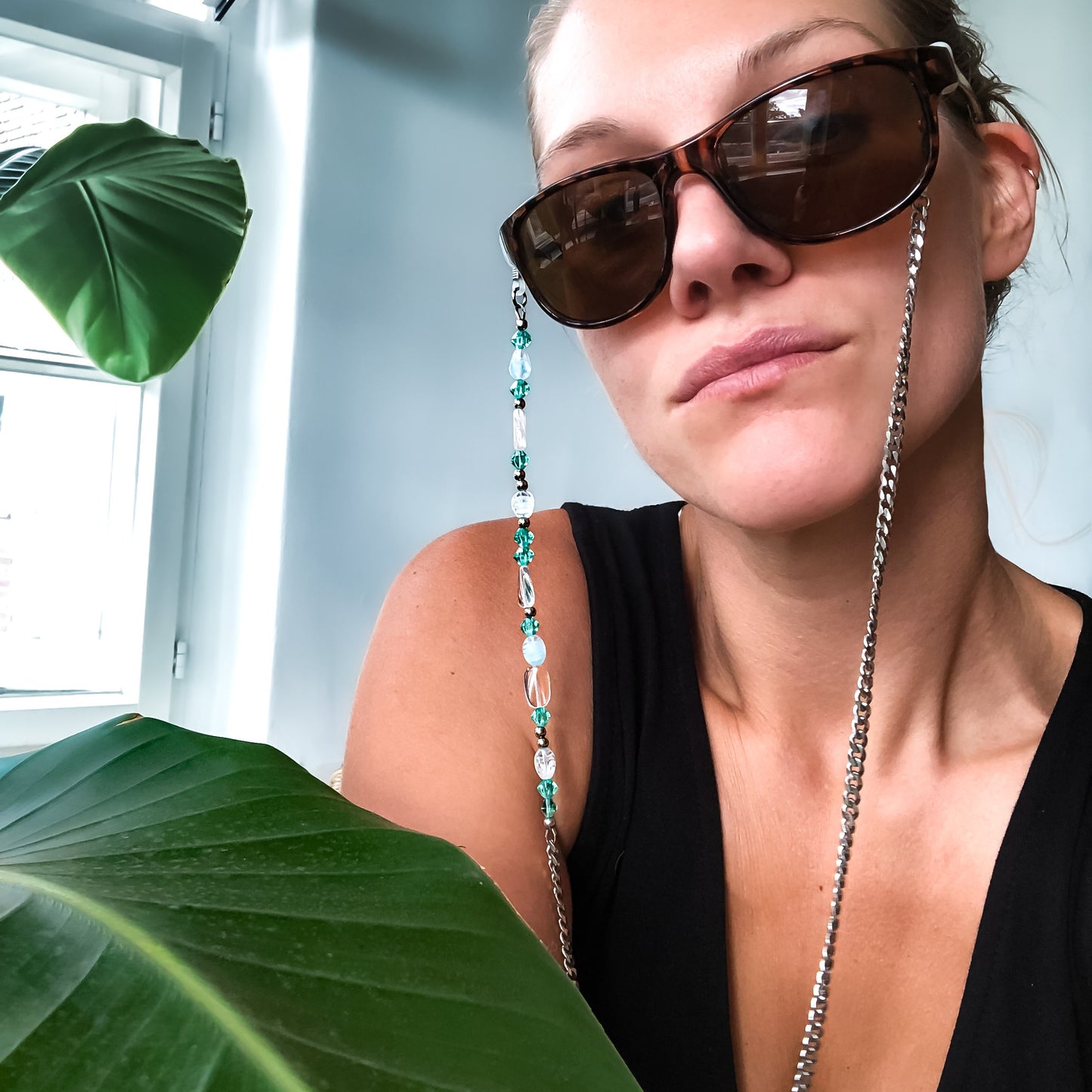 SUNNIES CHAIN : 82PB